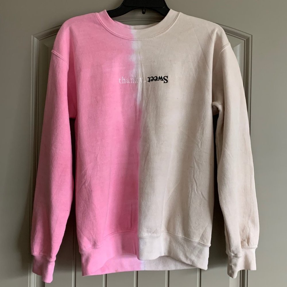 Ariana Grande Sweetener Tour Crewneck Sweatshirt